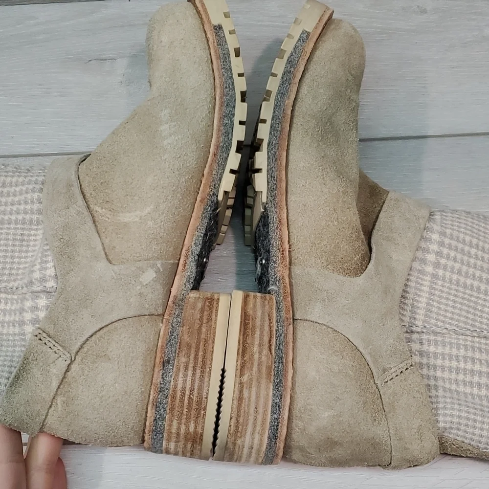 Woolrich Womens Baltimore Comfort Ankle Suede Booties shoes sz 7